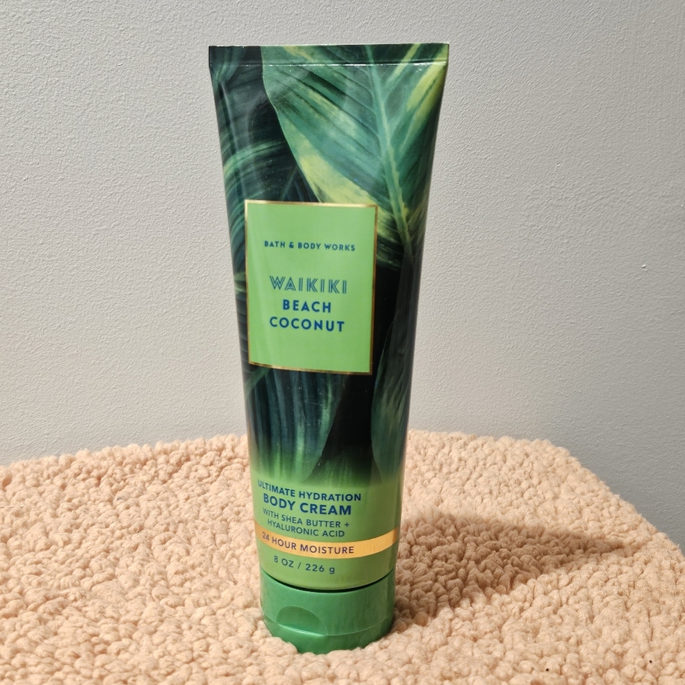 Bath & Body Works WAIKIKI BEACH COCONUT body creme
